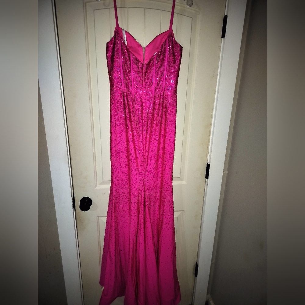 Sherri Hill prom dress size 6 new with tags